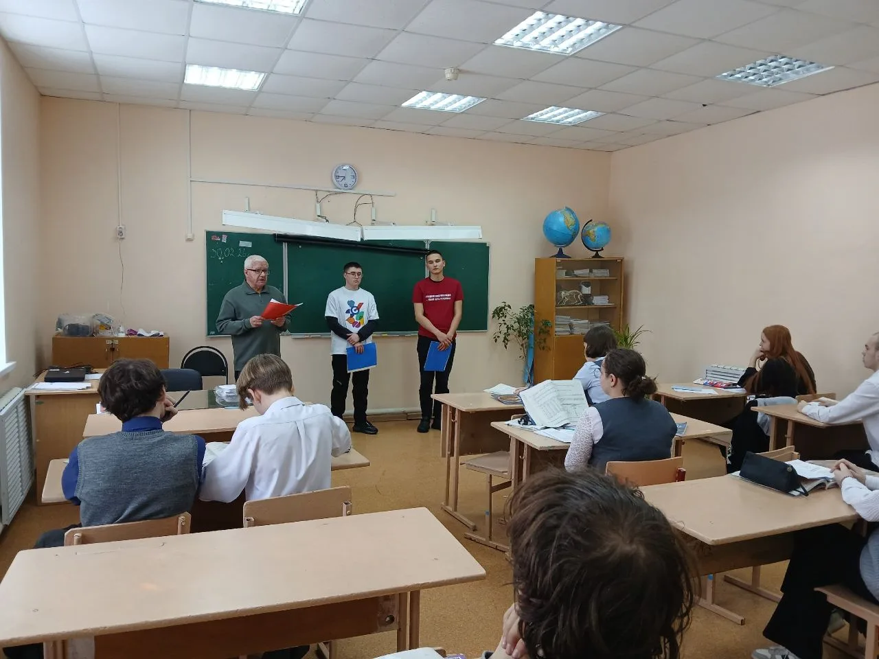 ТЫ В ХОРОШЕЙ КОМПАНИИ!   Медиацентр "Студент говорит" и амбассадоры Профессионалитета сообщают!  Еже