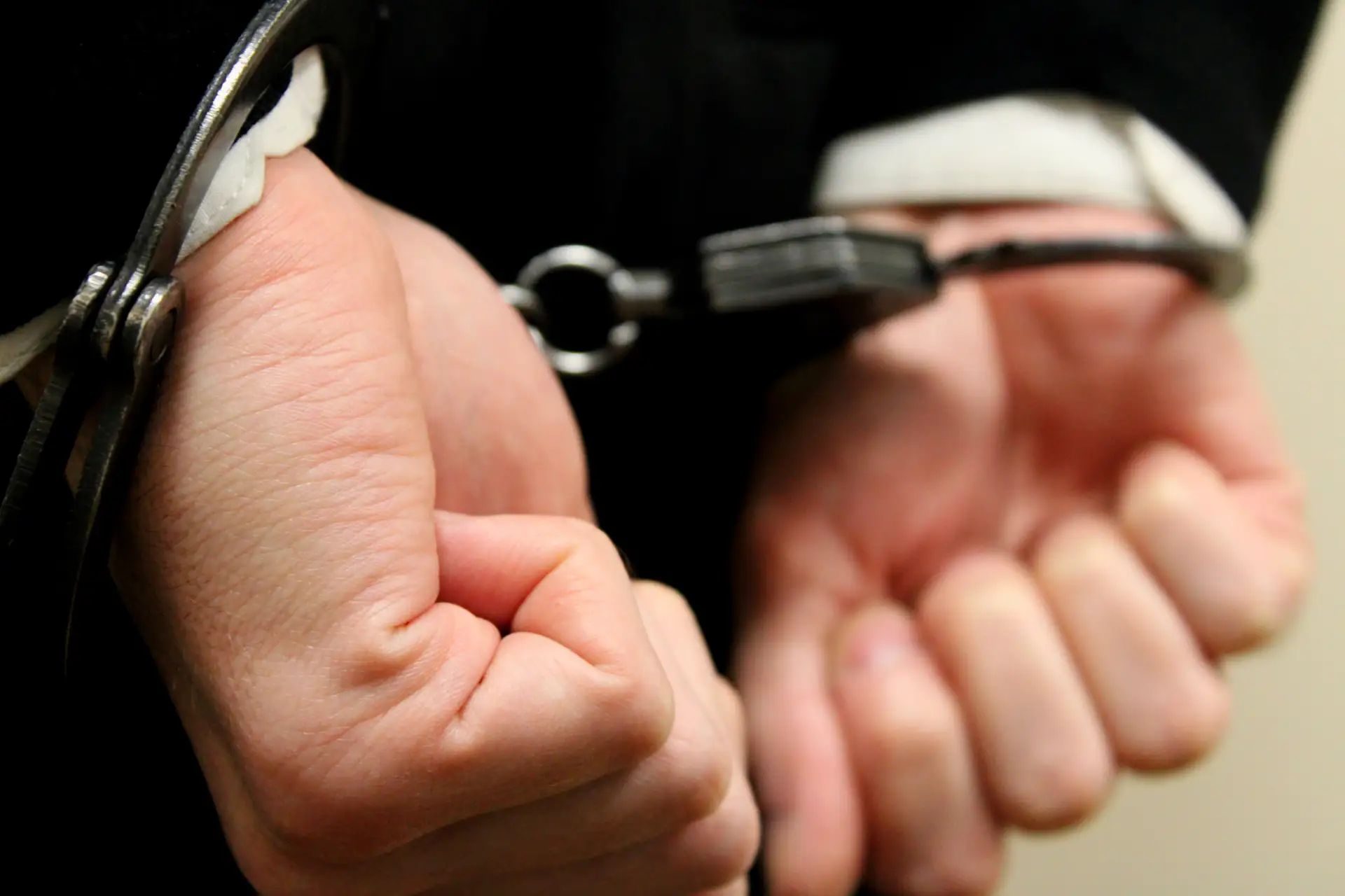 За убийство бывшей девушки суд приговорил жителя Добрянки к 9 годам колонии

❗ В Добрянке 38-летний 