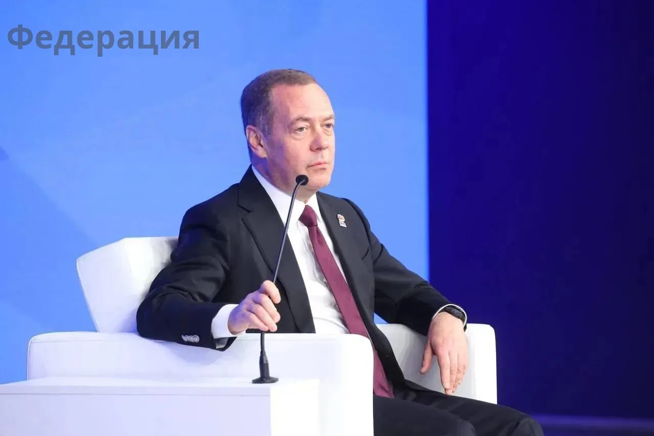 Сегодня исполнился 61 год Дмитрию Медведеву! 🇷🇺