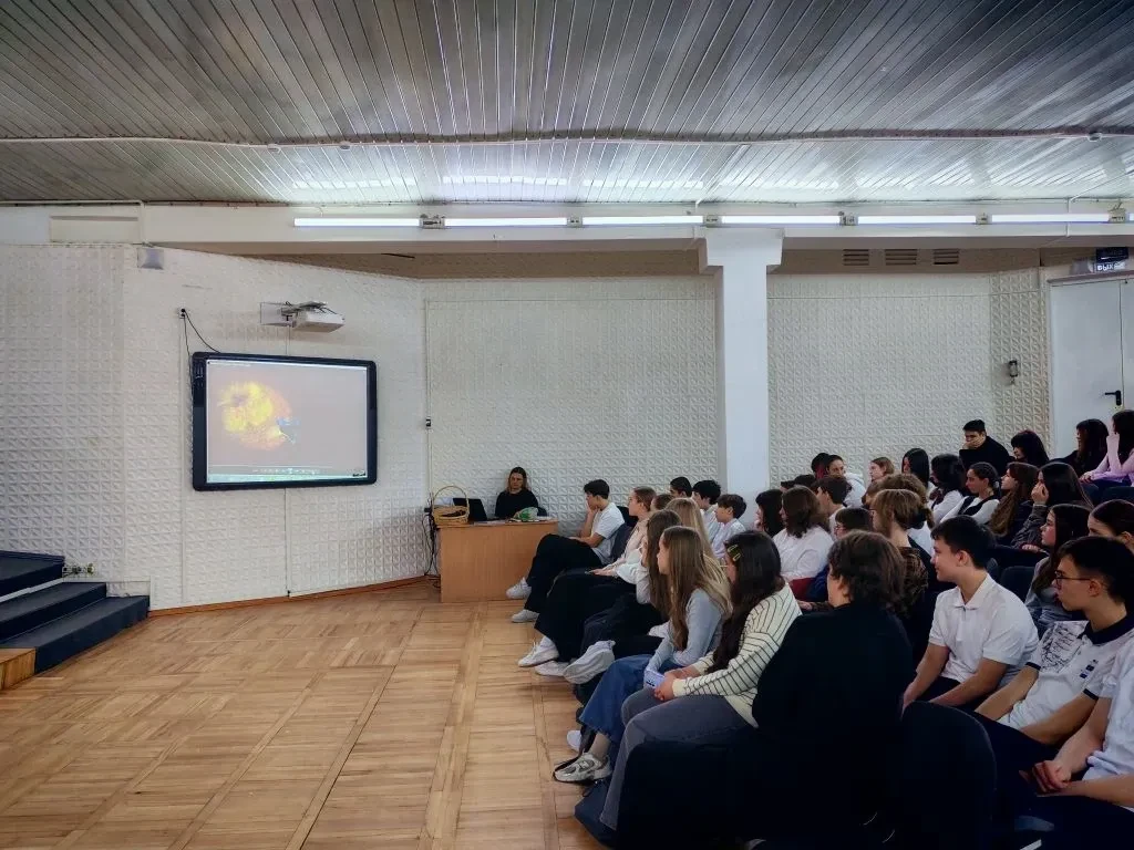 В марте прошла серия профилактических тренингов от ГБУ РО "Наркологический диспансер" для учащихся 7