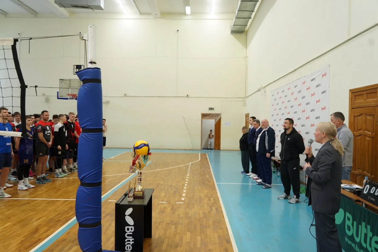 🏐 В ПривГУПС прошли межвузовские соревнования по волейболу на Кубок ректора университета  📅 В минувш