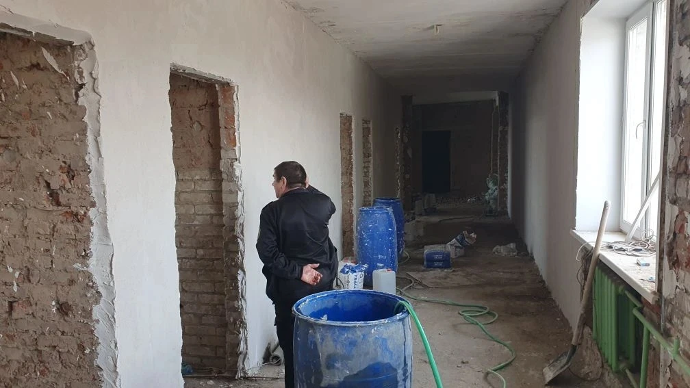 Продолжается капитальный ремонт 1го учебного корпуса