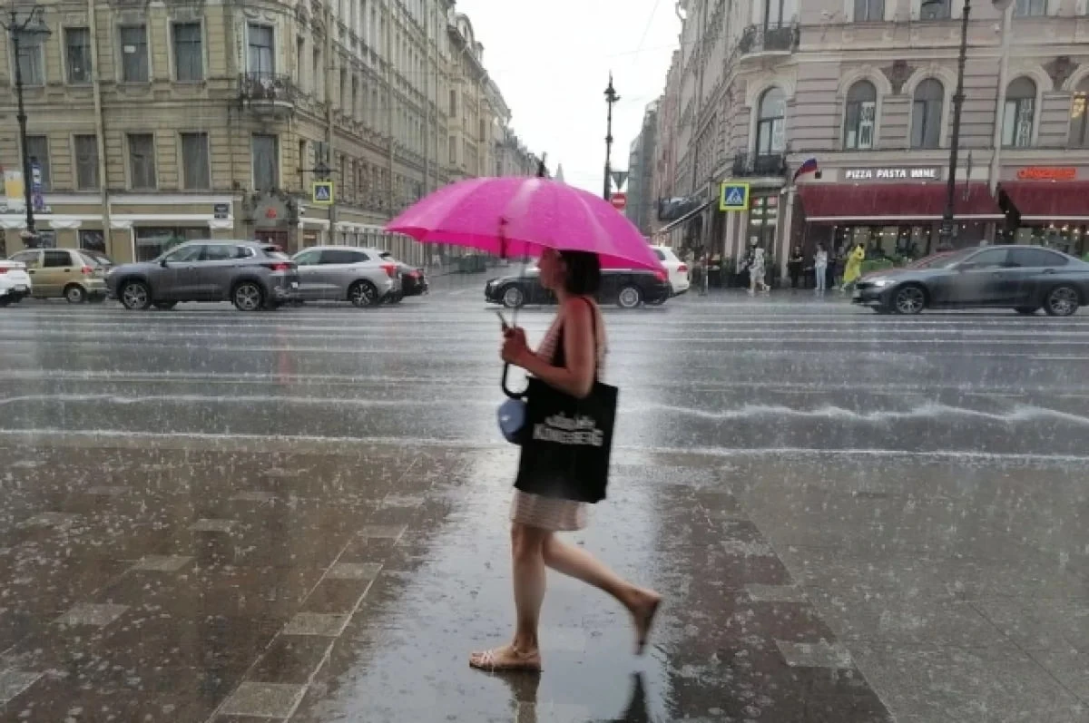 В Петербург возвращаются дожди