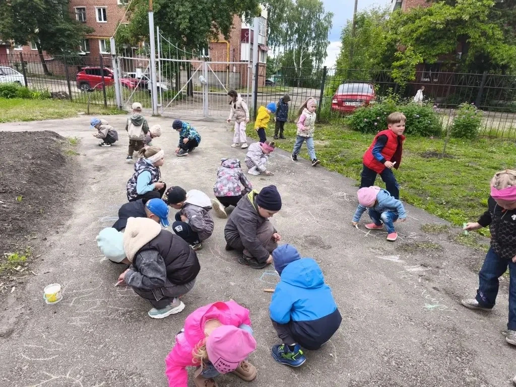 🧸1 июня в нашем детском саду прошли развлечения, посвящённые Дню защиты детей.