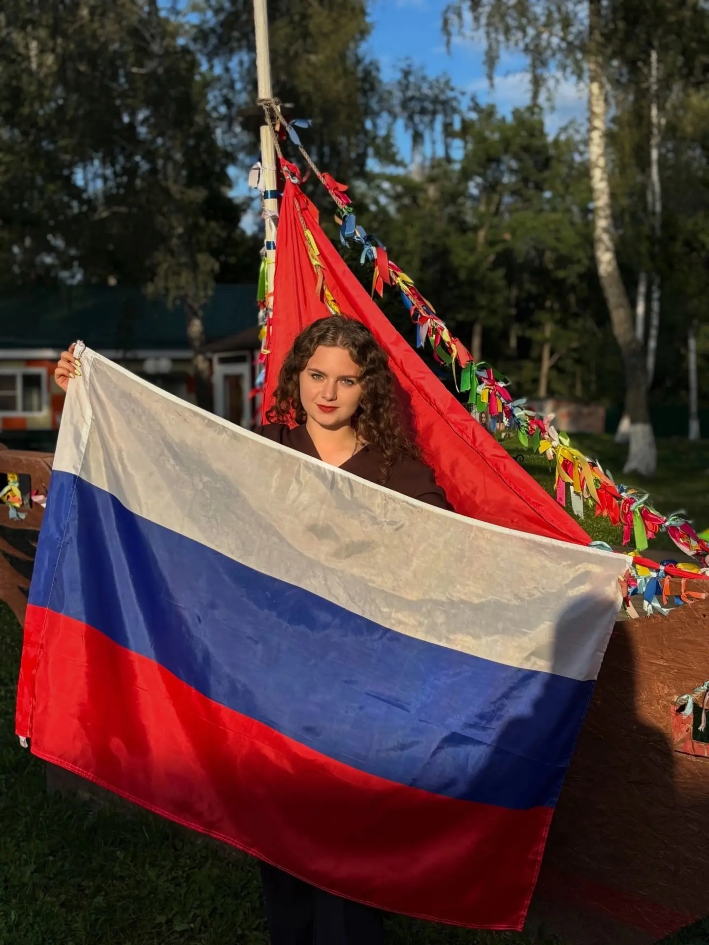 Курский государственный университет присоединился к акции «#ПоднятьФлаг»🇷🇺