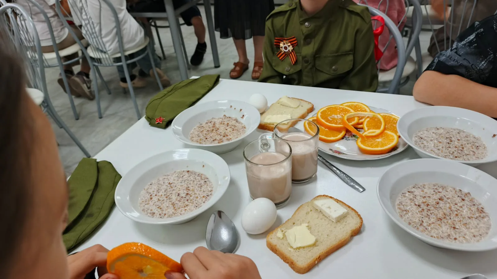 Завтрак 🍳 и обед 🍜 в пришкольном лагере 🍽️ на 23.июня 👌🔥