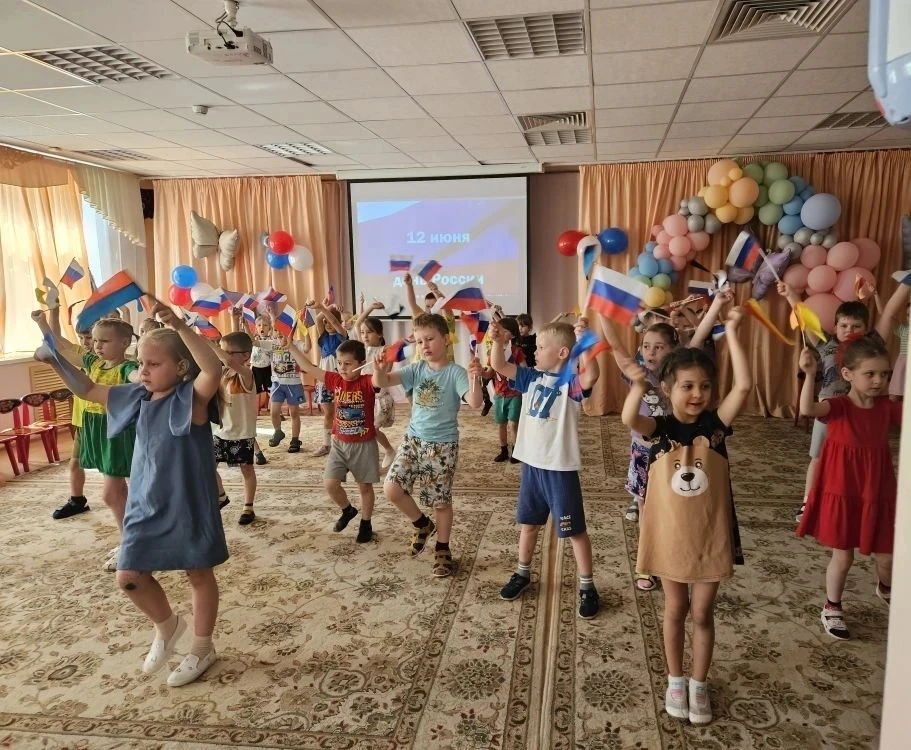 🇷🇺В рамках реализации проекта «Предшкола: стандарт детского сада» на каникулярной неделе "Находки 