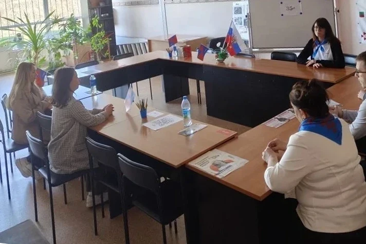🏬 День открытых дверей в Кадровом центре: новые возможности для соискателей.  🧑‍🏫 Мероприятие на тем