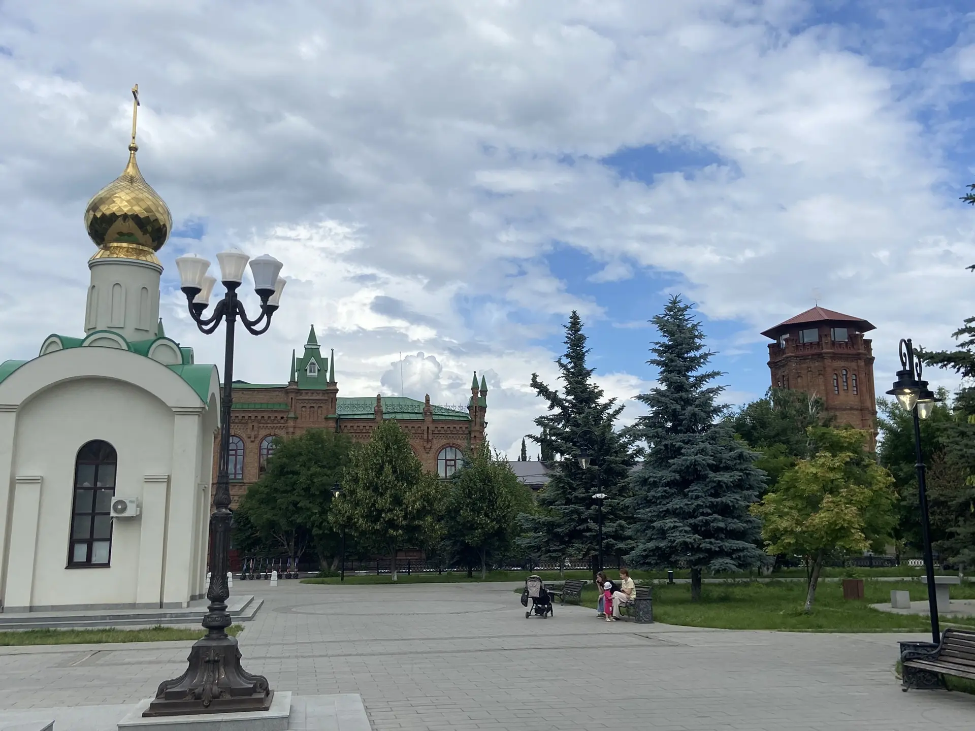 🌿 С днём рождения, Бузулук!

Сегодня одному из красивейших городов нашего Оренбуржья исполняется 29