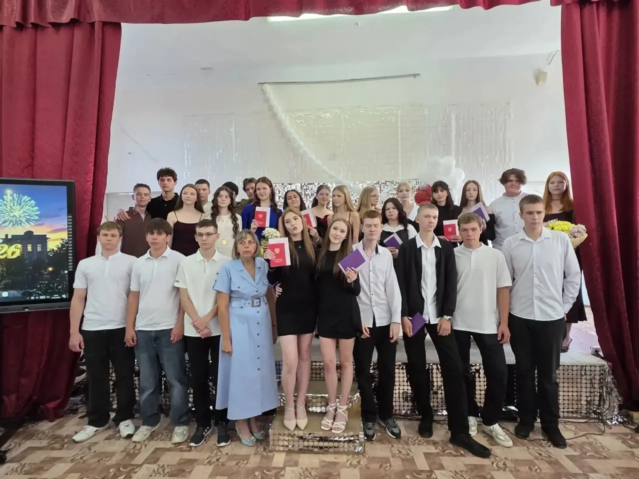 🎉 Выпускной 2026: конец одной главы и начало новой! 🎉