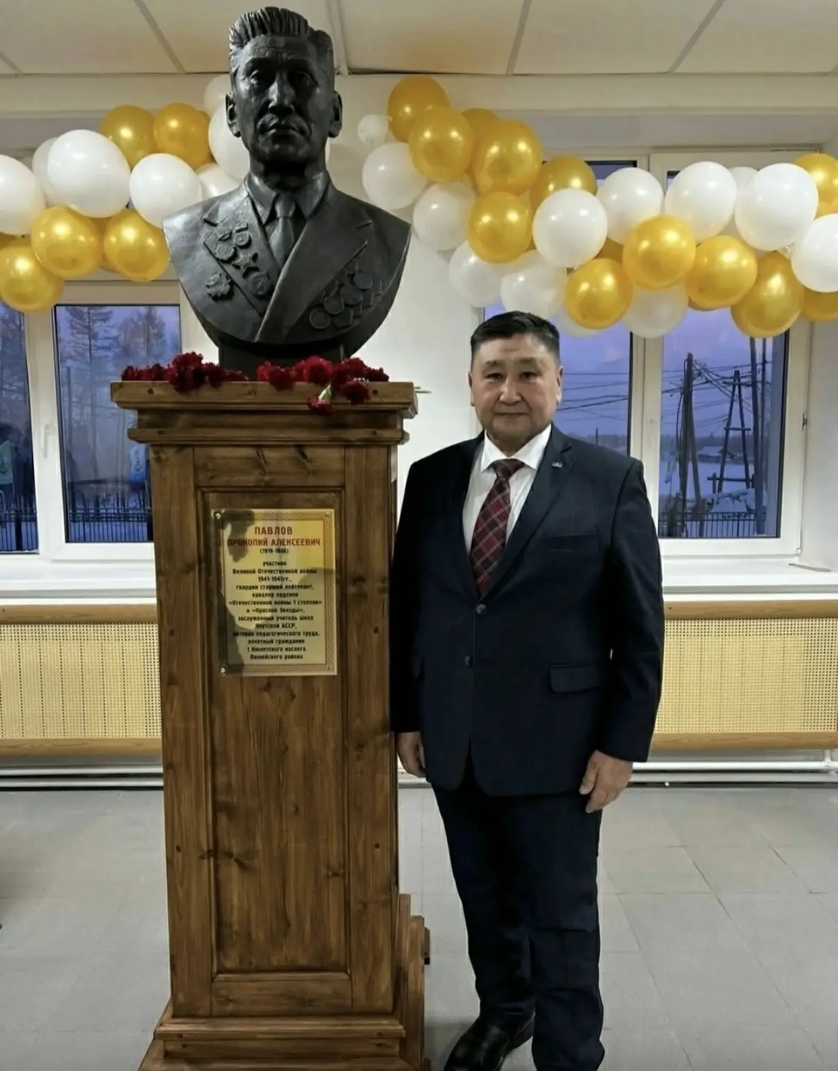 Мой отец, ПРОКОПИЙ АЛЕКСЕЕВИЧ ПАВЛОВ, был защитником Ленинграда.
