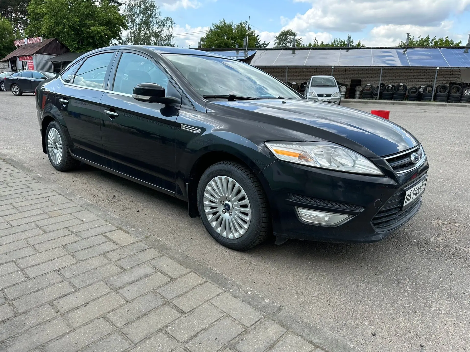 Ford Mondeo 2013 год