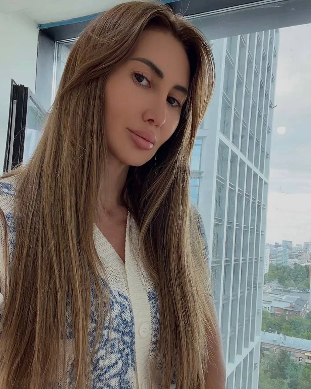 Я к вам сегодня за помощью 👇🏻

Представьте, если бы у вас в руках оказался инструмент (приложение)