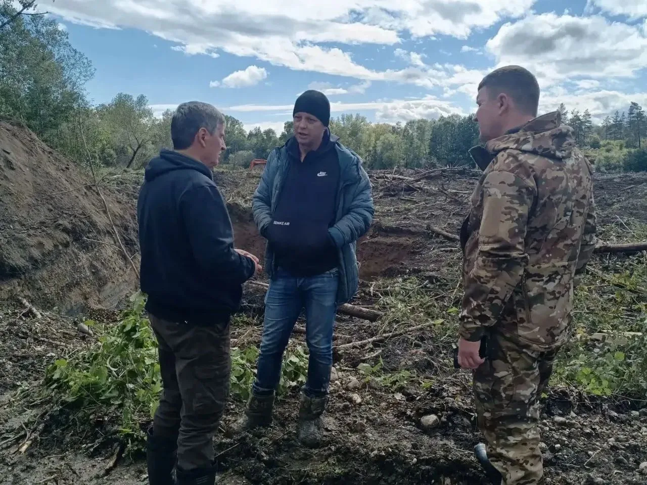 Личный контроль и приоритетные задачи: глава Апшеронска Сергей Андруха проинспектировал...