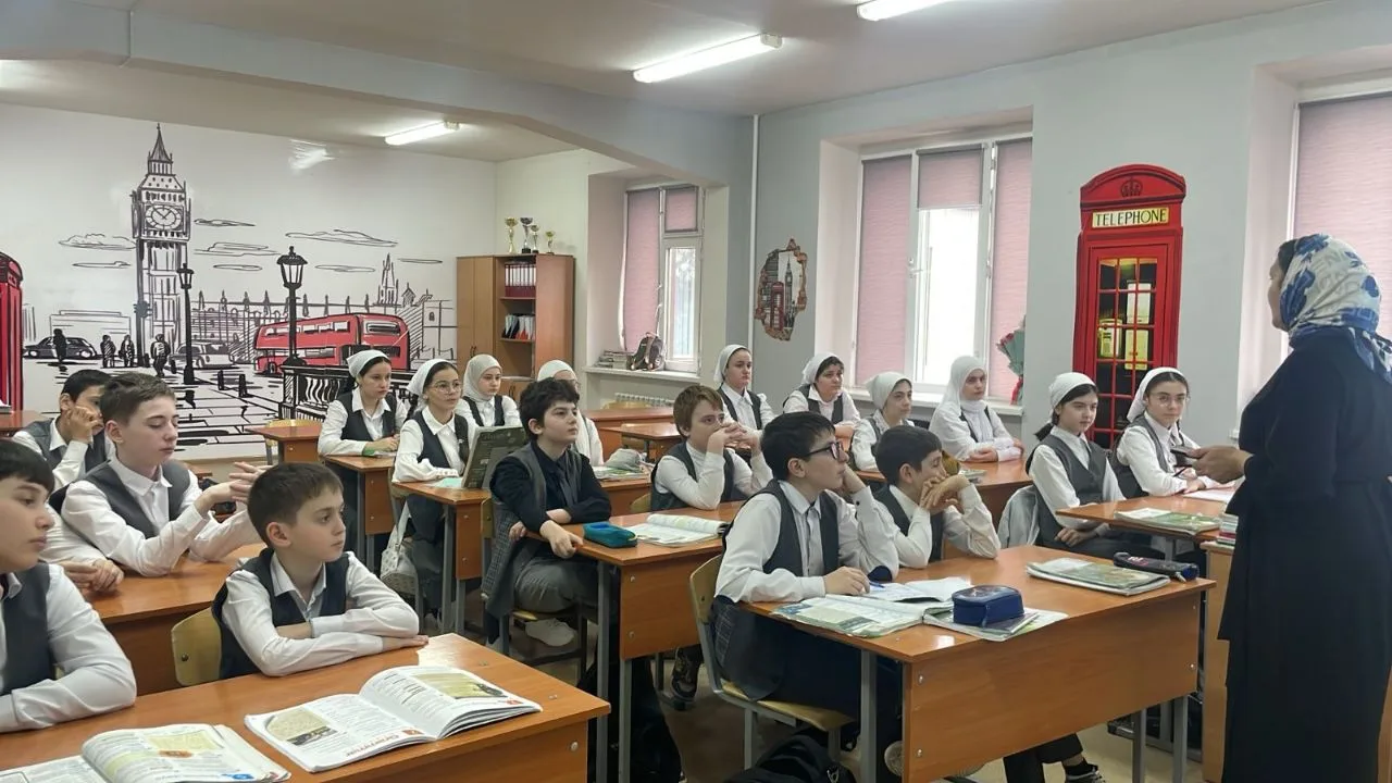 В гимназии в  рамках курса "Моя семья" для обучающихся прошло очередное  занятие на тем...