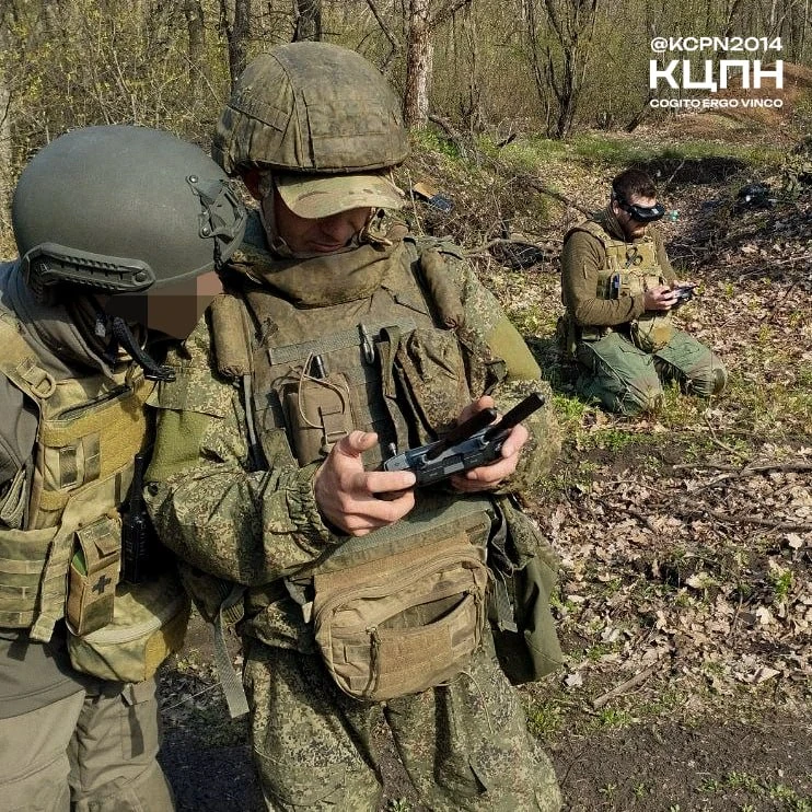 КЦПН провёл гибридное обучение на Mavic и FPV для инструкторов-сапёров батальона им. Карбышева  🪽 Ин