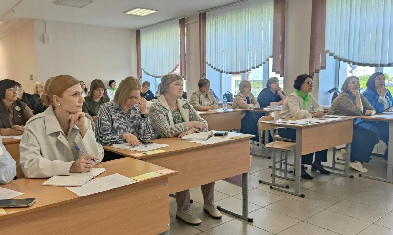 📌 Митинская СОШ имени Немирова А.Д. вновь стала центром притяжения агрообразования для всего региона