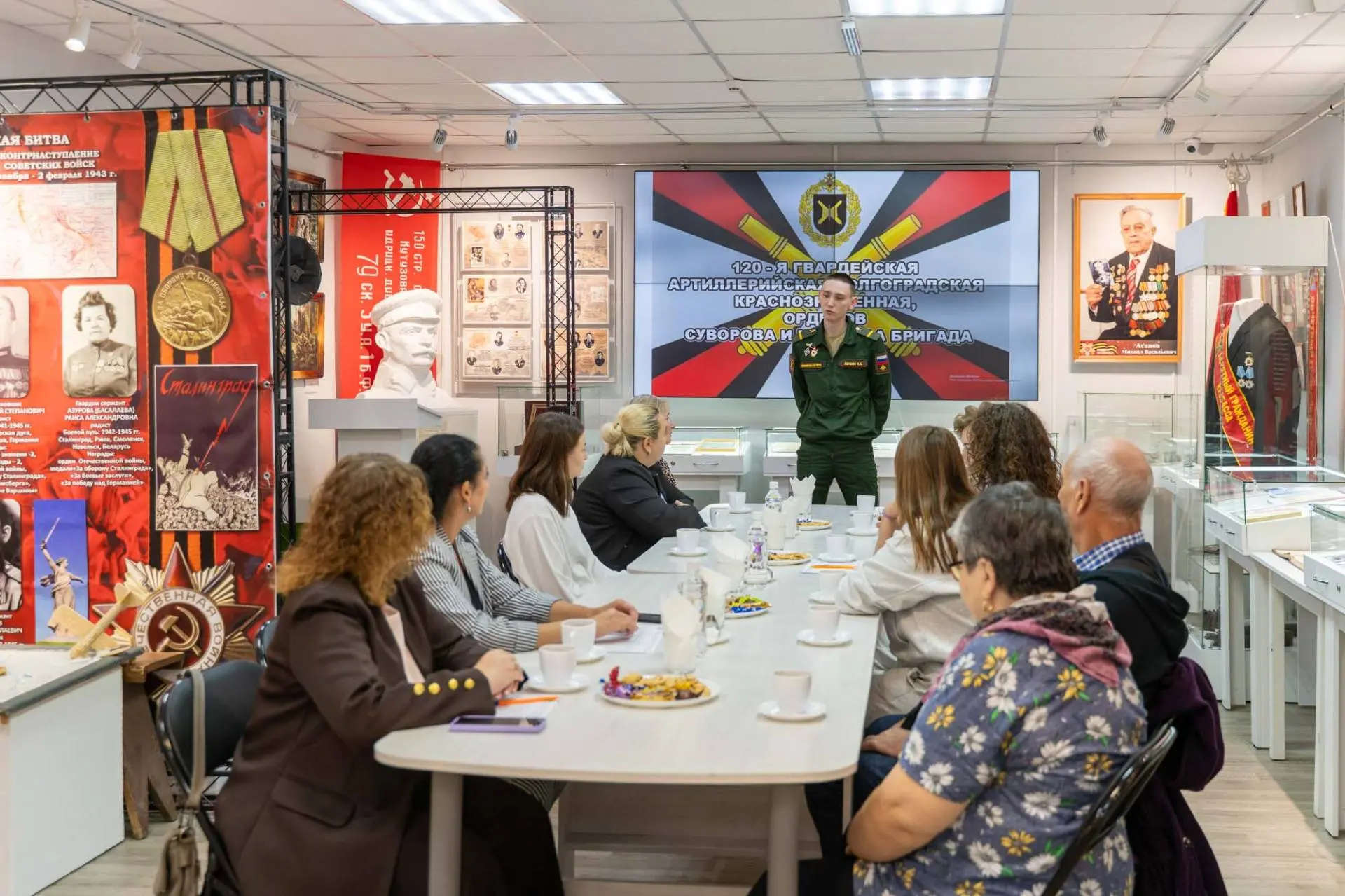 ✅В Краеведческом музее состоялась очередная встреча с семьями наших героев, приуроченна...