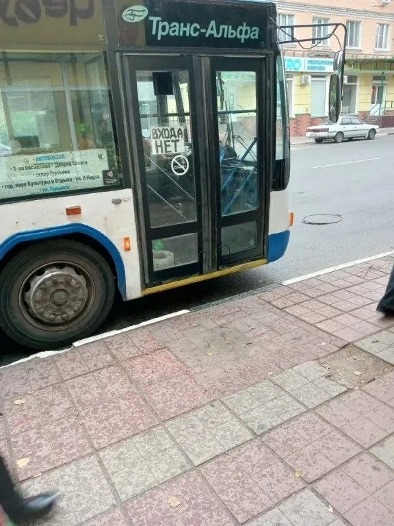 🚌 В Орле на ЛиАЗах и троллейбусах закрывают передние двери для входа
