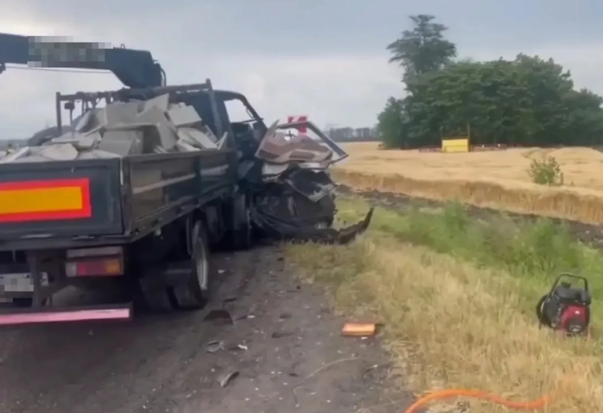 В ДТП на границе Краснодарского края и Ростовской области погибли три человека

По данным полиции, 2