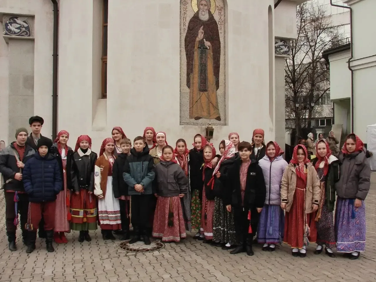 Дни Светлой Пасхи - время, когда так хочется поделиться с родными и близкими светом Христова Воскрес