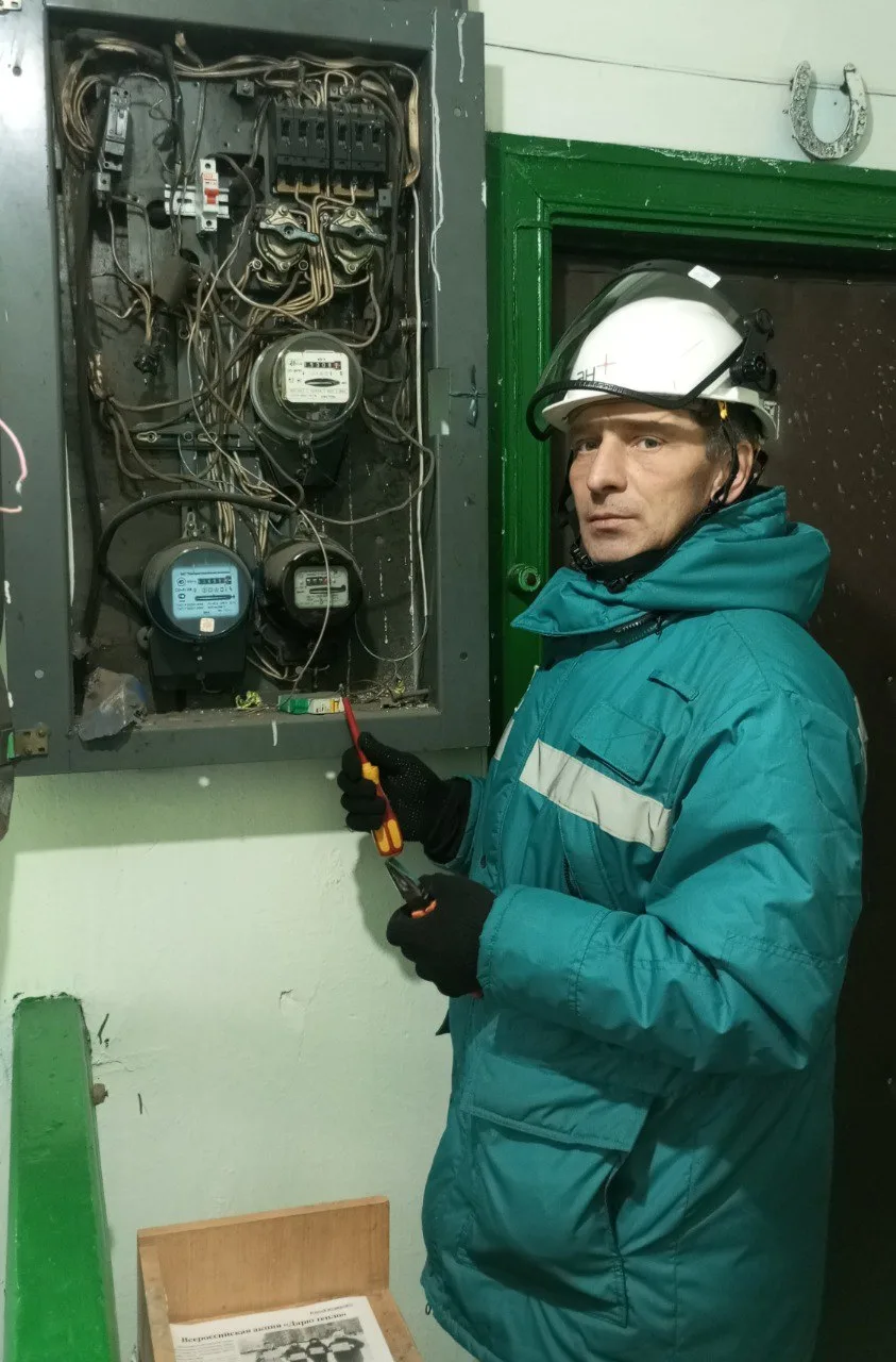 ​​Знакомьтесь с нашей командой! ✨  В преддверии Дня энергетика продолжаем рассказывать о тех, кто об
