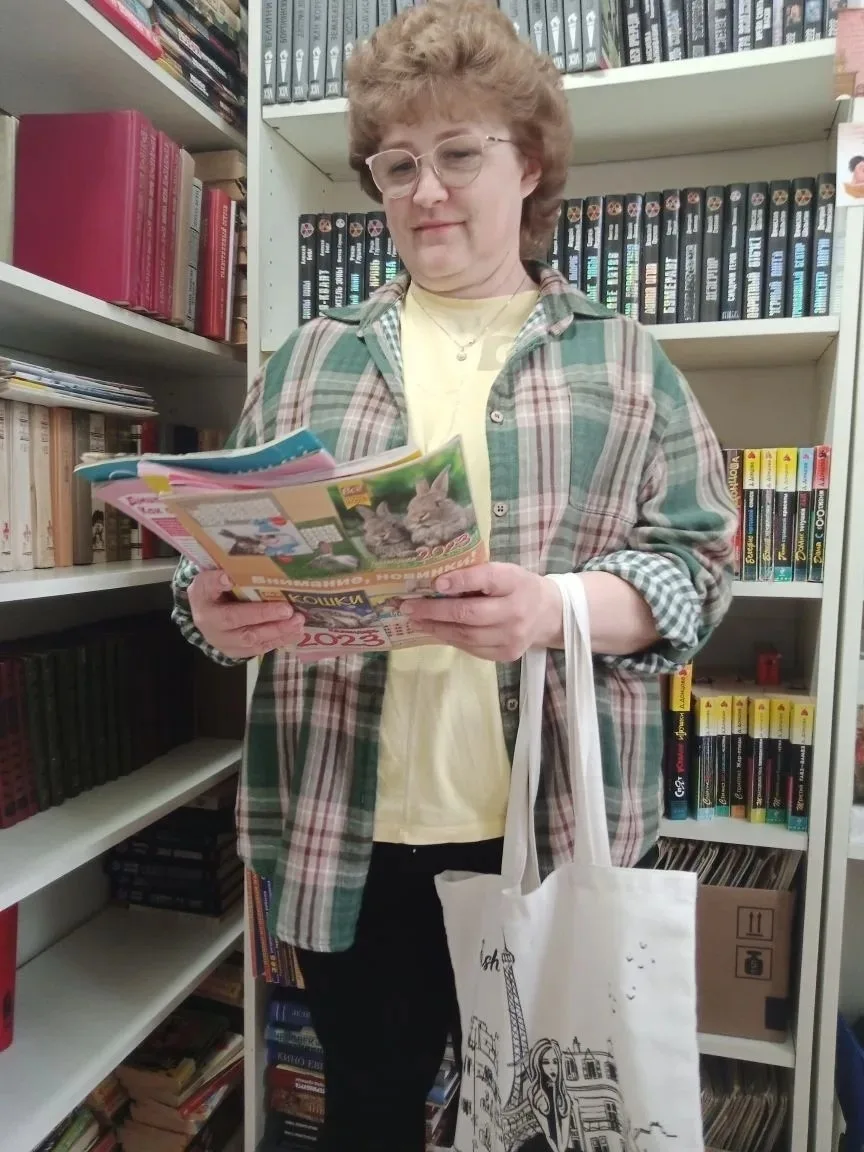 📚 27 мая – Всероссийский День библиотек! Библиотечный фонд "Липовки"
насчитывает около 5⃣0⃣0⃣0⃣
экз