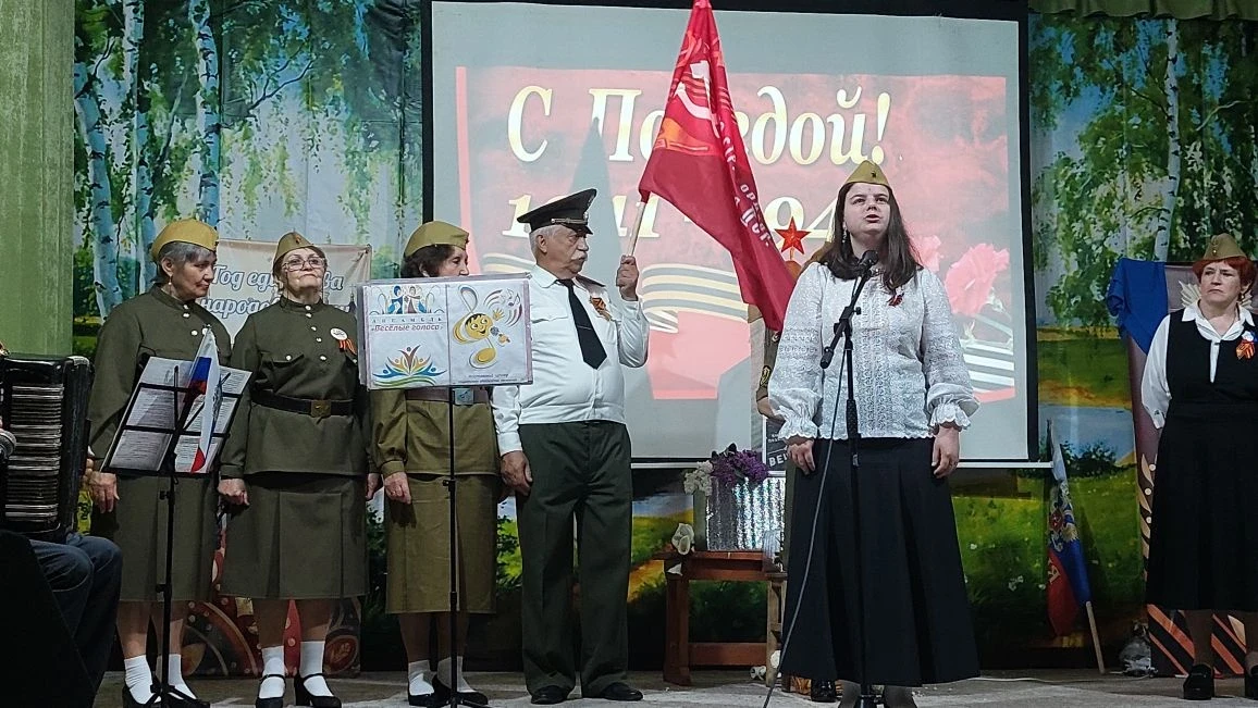 🚂 «Поезд Милосердия» Ипатовского центра соцобслуживания прибыл в Первомайское с песням...