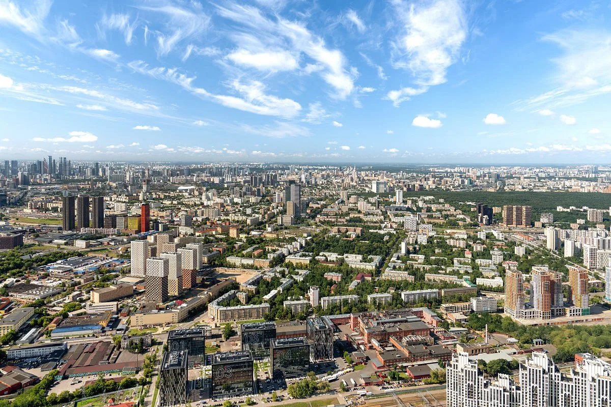 Одни из самых популярных фотографий на "Мосфото" - это панорамы с Останкинской телебашн...