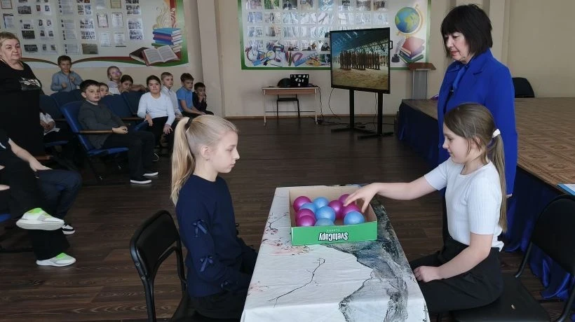 19 марта методисты ДК «Цементник» вместе с учащимися 4 «Б» класса (классный руководитель Гуляева Т.А
