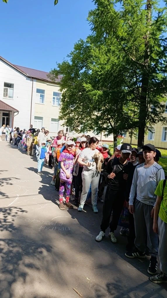 ДЕНЬ ПРИКЛЮЧЕНИЙ В ДЕНЬ СОЮЗМУЛЬТФИЛЬМА
Воспитанники нашего пришкольного лагеря «Солнышко» сегодня о
