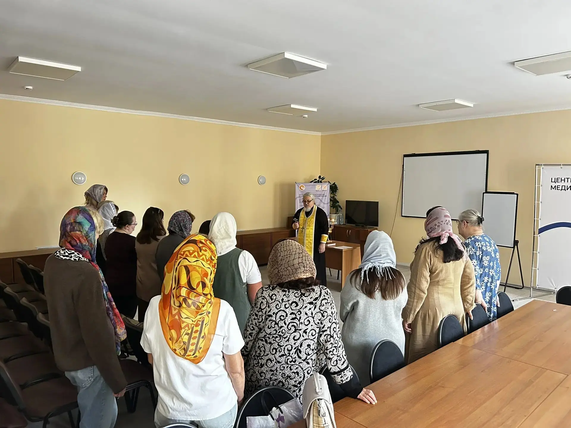 🎉 В нашей школе прошёл молебен к началу учебного года! 🙏