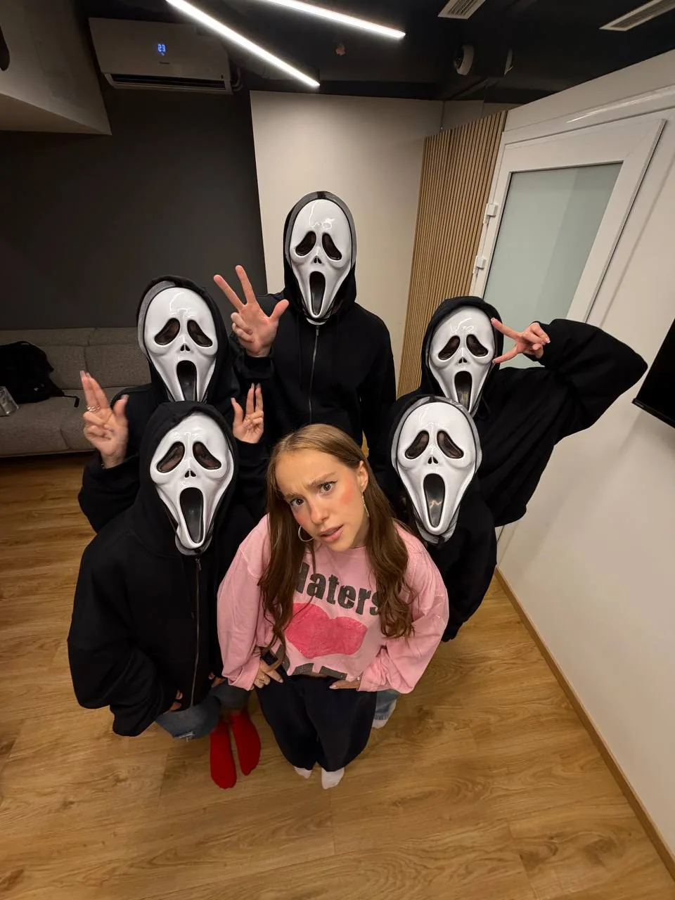 а вот и секретные гости на моем Большом сольном концерте😱
