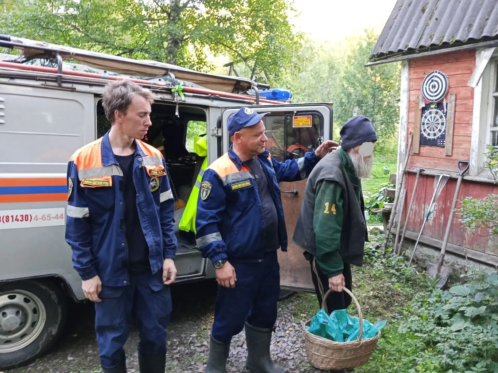 🚩 В Сортавальском округе спасатели вывели из леса заблудившегося пенсионера