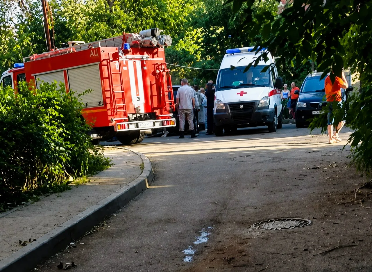 🚨🚑 Ребёнка сбили на Казахской: пострадавший сам добежал до площадки за помощью, водитель скрылся

