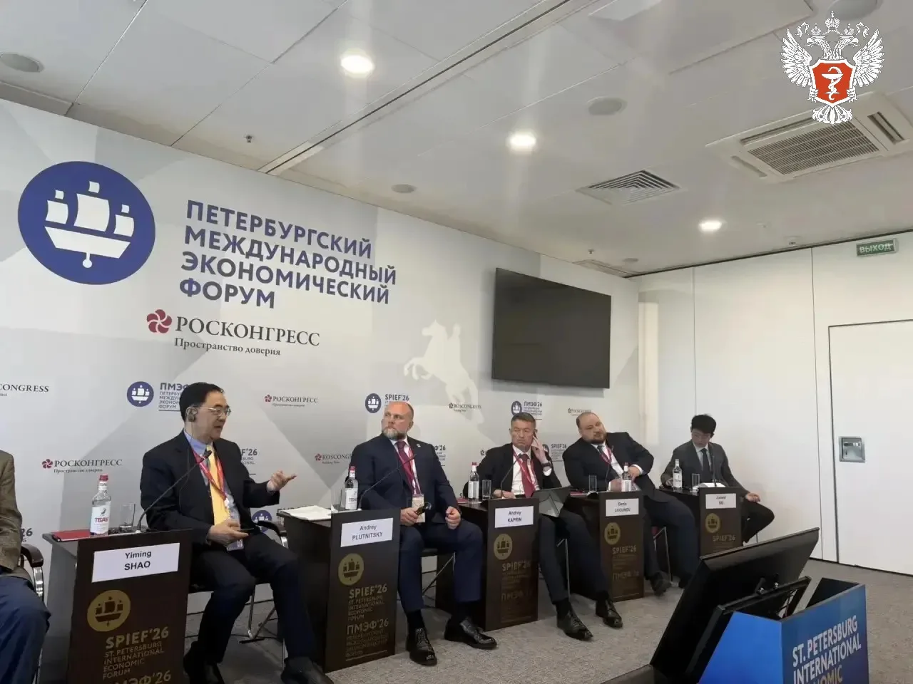 💬 Андрей Плутницкий: За 10 лет заболеваемость ВИЧ-инфекцией в России снизилась до исто...