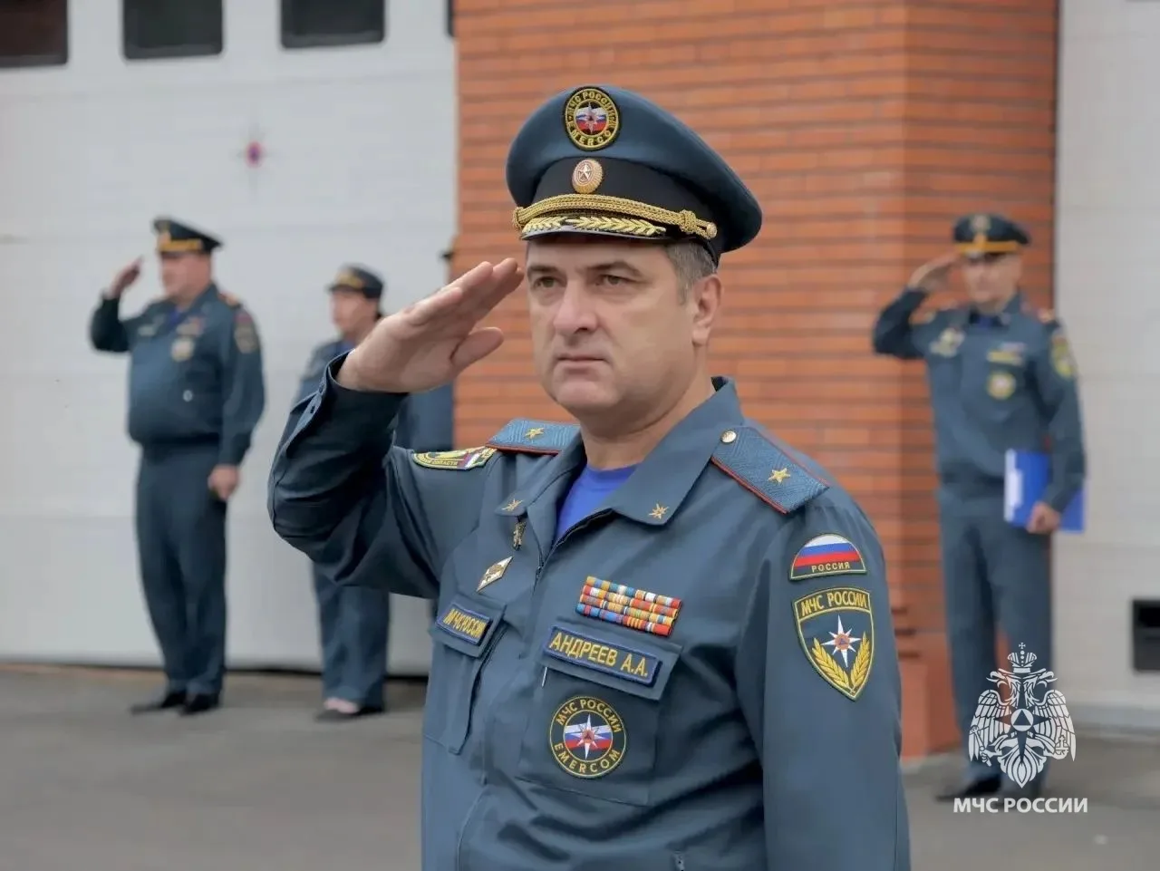 Коллектив Главного управления МЧС России по Томской области поздравляет начальника Глав...