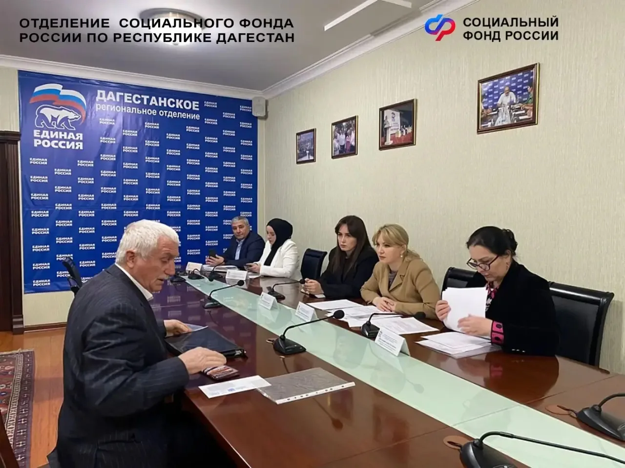 Алжанат Загидова провела личный приём в региональной приёмной «Единой России»: более 15 граждан полу