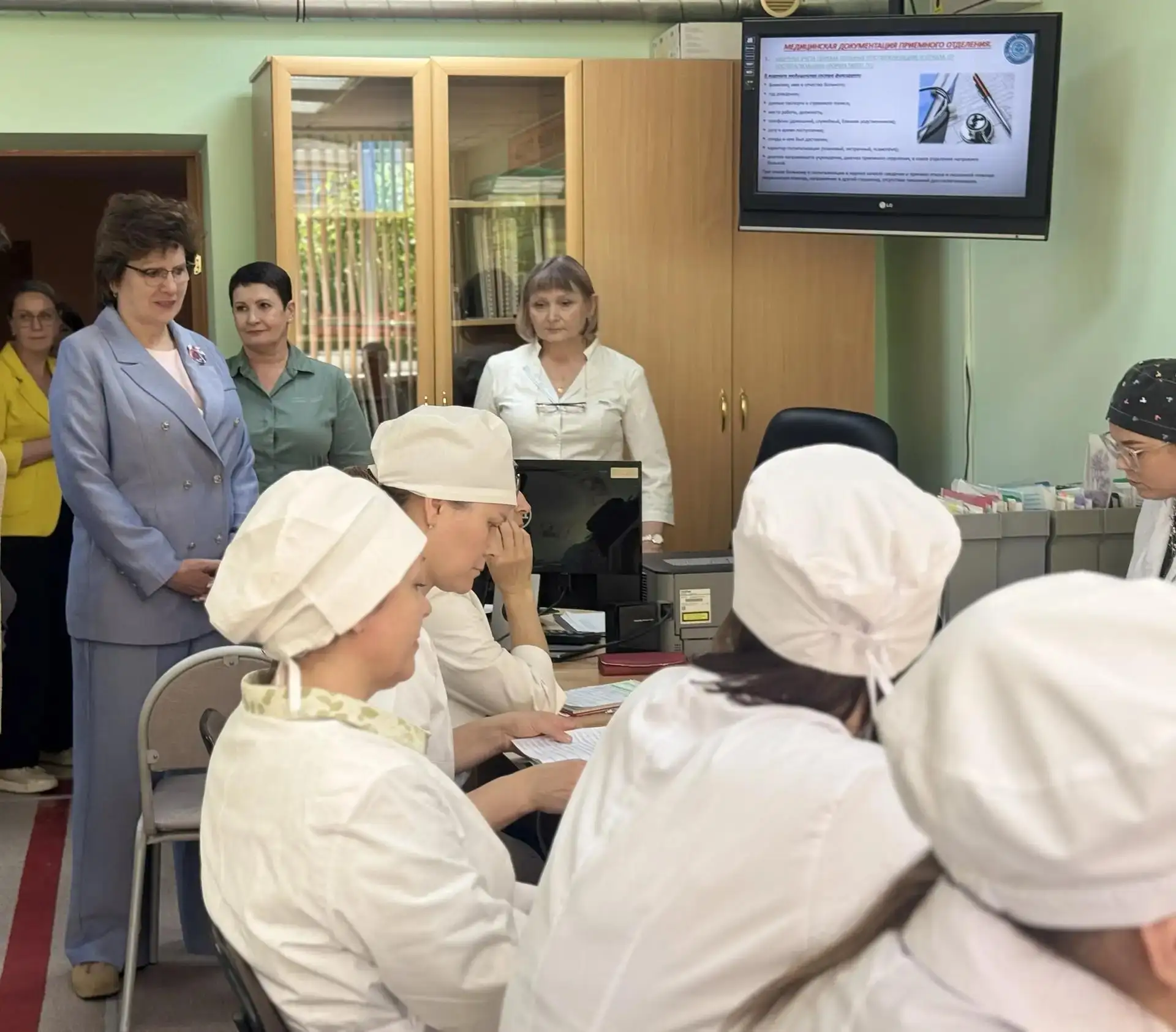 Руководитель Росздравнадзора прибыла с двухдневным рабочим визитом в Амурскую область.
 
10 июня рук