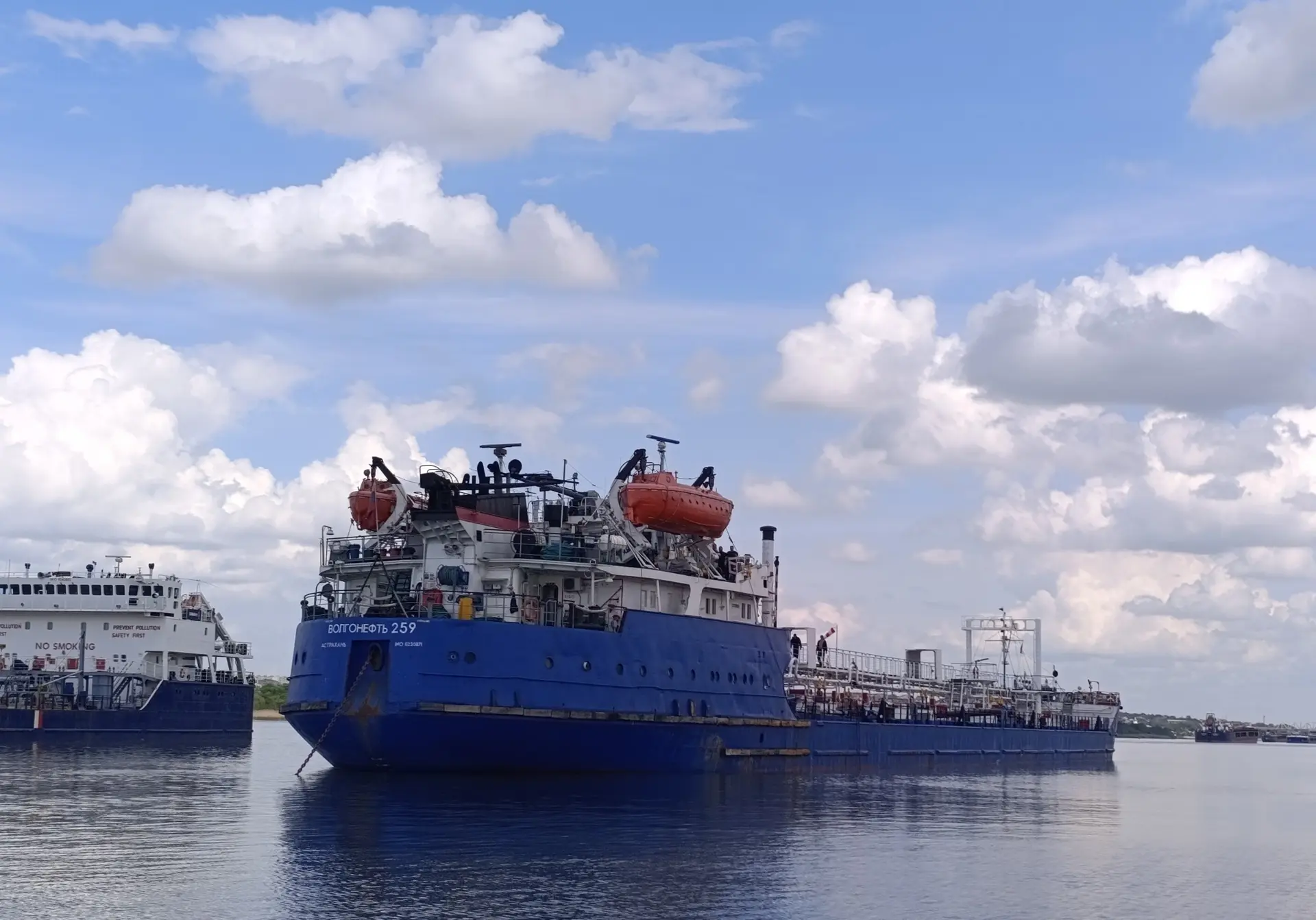 ⛴️ Через Азовские морские порты отгрузили 1–1,5 млн тонн агропродукции в июле

При норме 3 млн тонн 