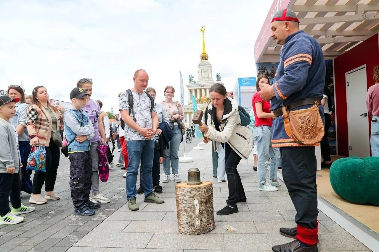 Деловая программа международного форума «Путешествуй!»: более 40 мероприятий и 300 спик...