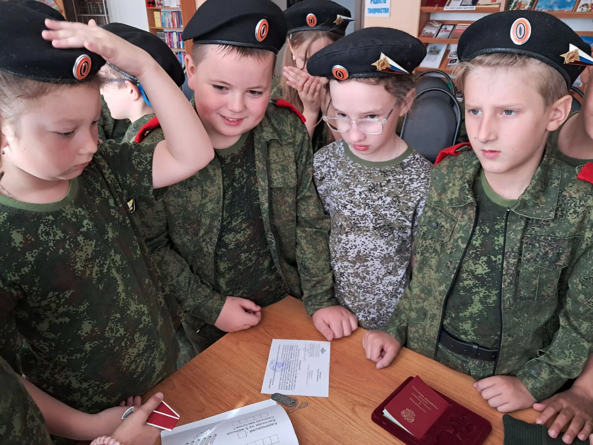 23 июня  в Засечном филиале МБУК «МЦРБ Пензенского района» прошла встреча с дочерью пог...