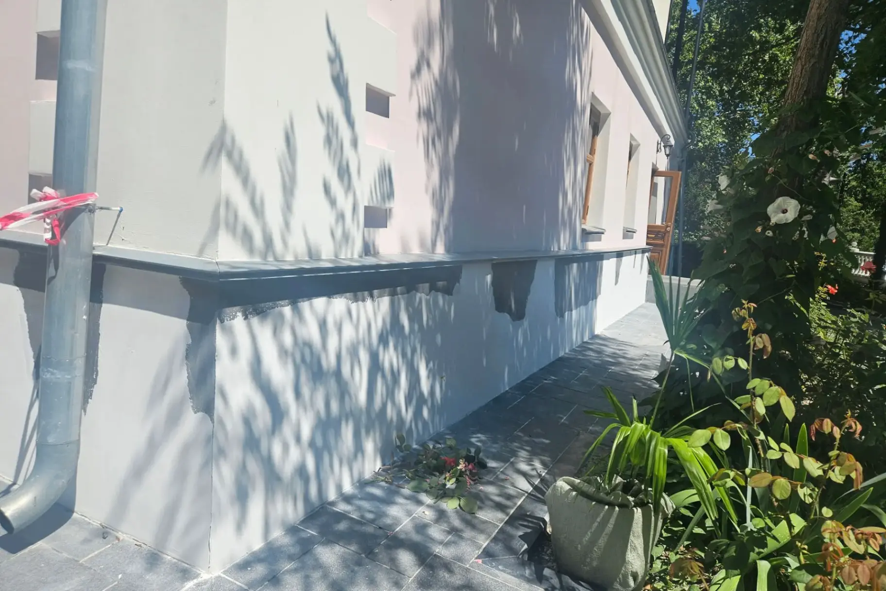 В музее Пушкина в Гурзуфе устраняют недочёты, выявленные после реставрации

Работы по сохранению объ