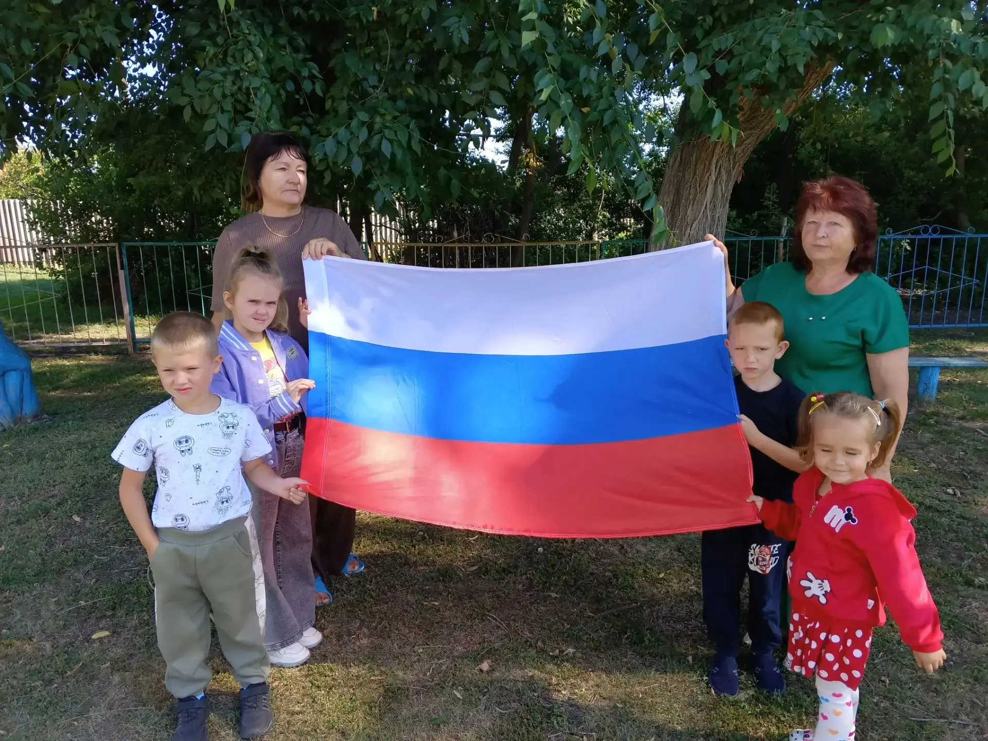 Накануне празднования Дня Государственного флага, который отмечается 22 августа, воспит...
