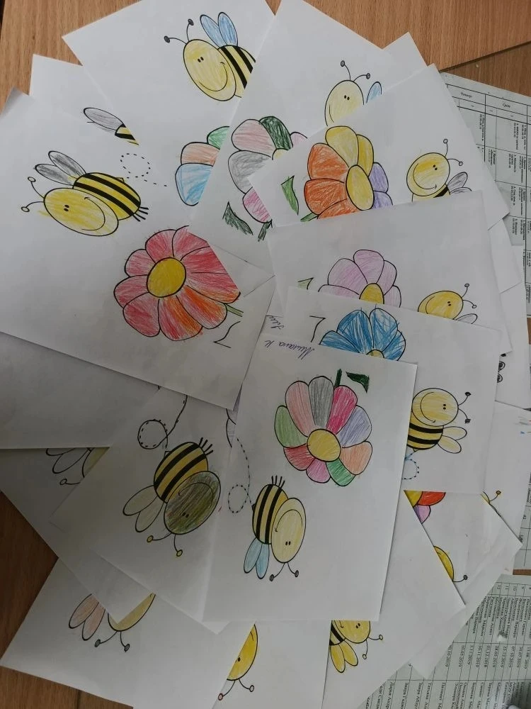 20 мая - День пчёл 🐝.