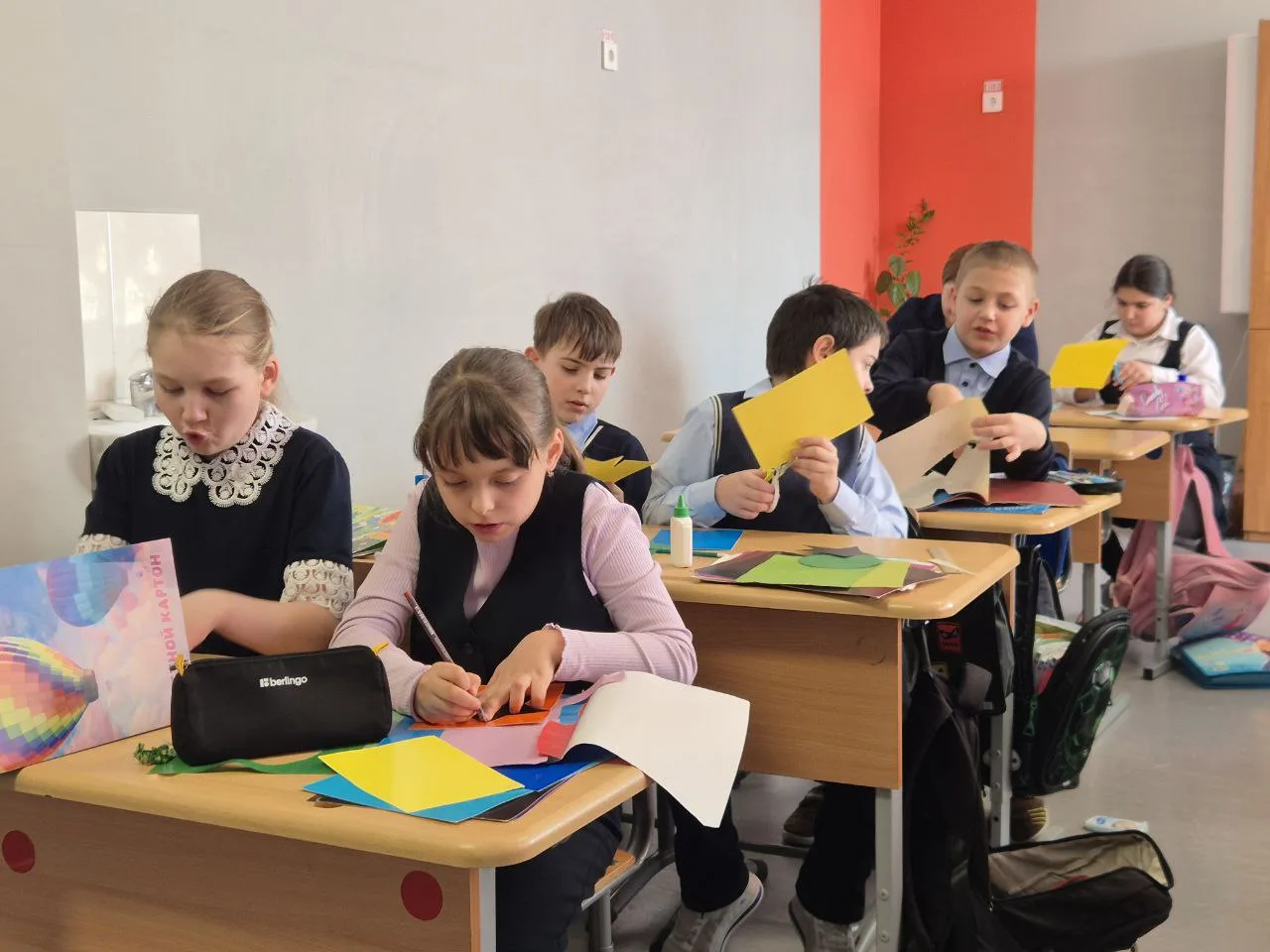 Творческая мастерская "Открытка к 23 февраля". День защитника Отечества - это праздник воинской добл