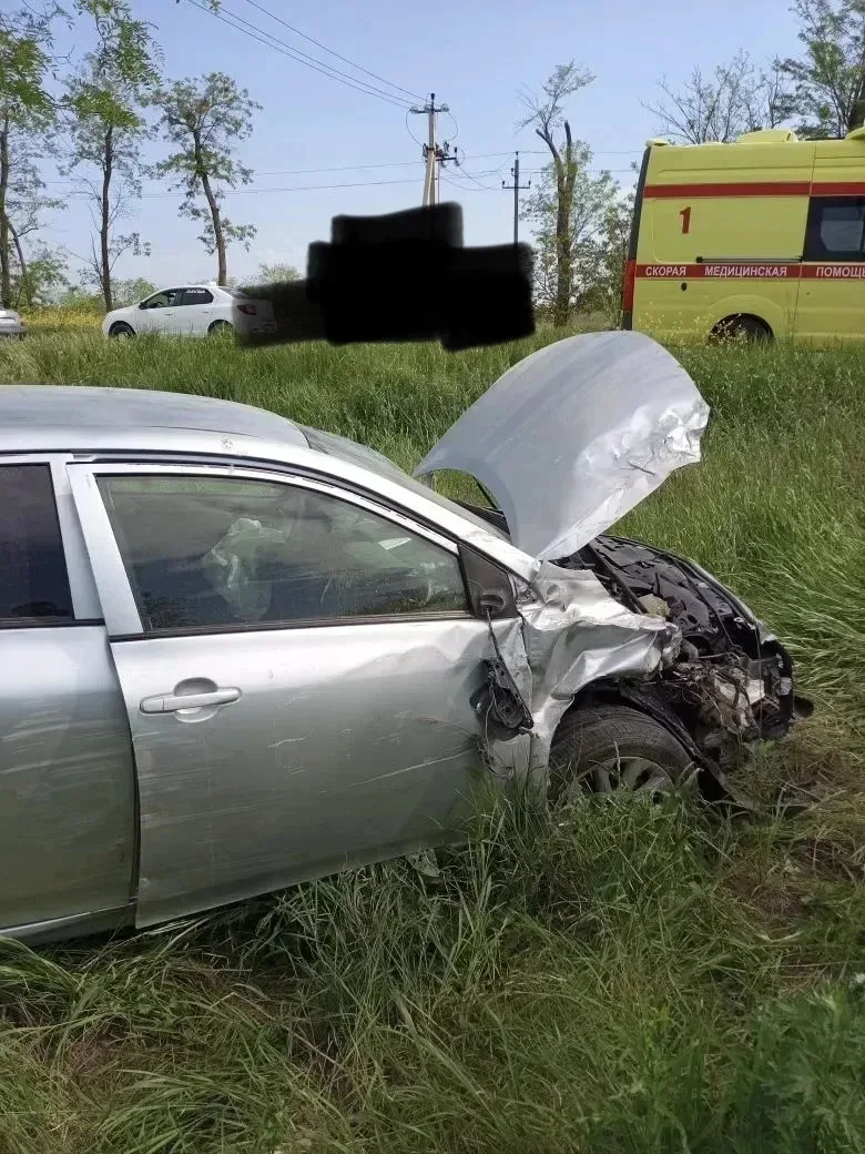 🚨 20 мая в 9 часов на автодороге станица Тамань — посёлок Веселовка произошло ДТП. Водитель 60 лет з