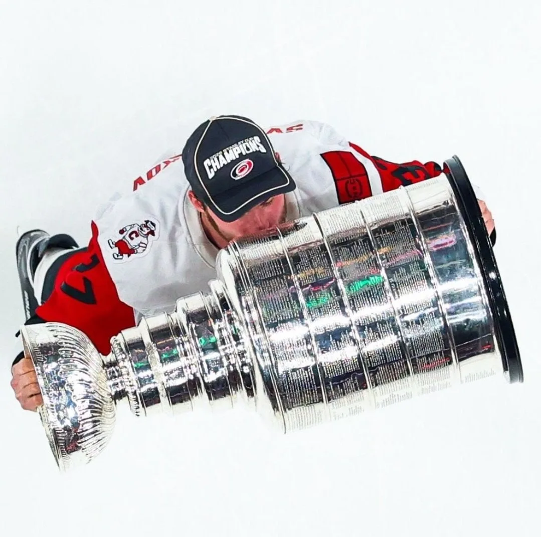 Мы просто оставим это фото Андрея Свечникова здесь 🏒