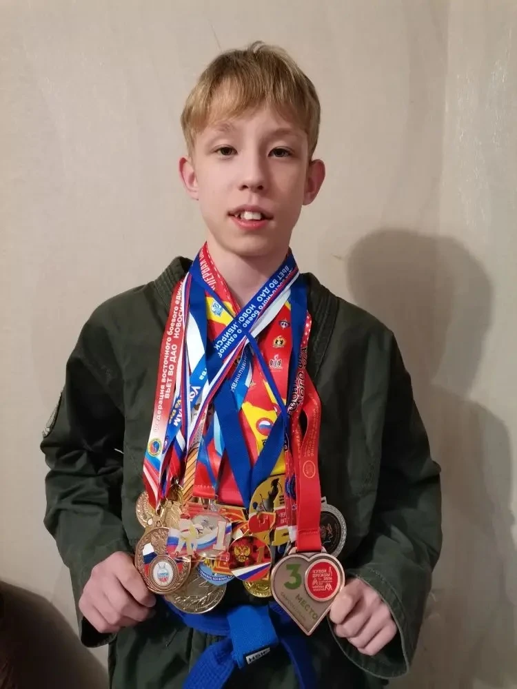 🏆Поздравляем ученика 7В класса Зубарева Андрея с высокими спортивными достижениями: 3 ...