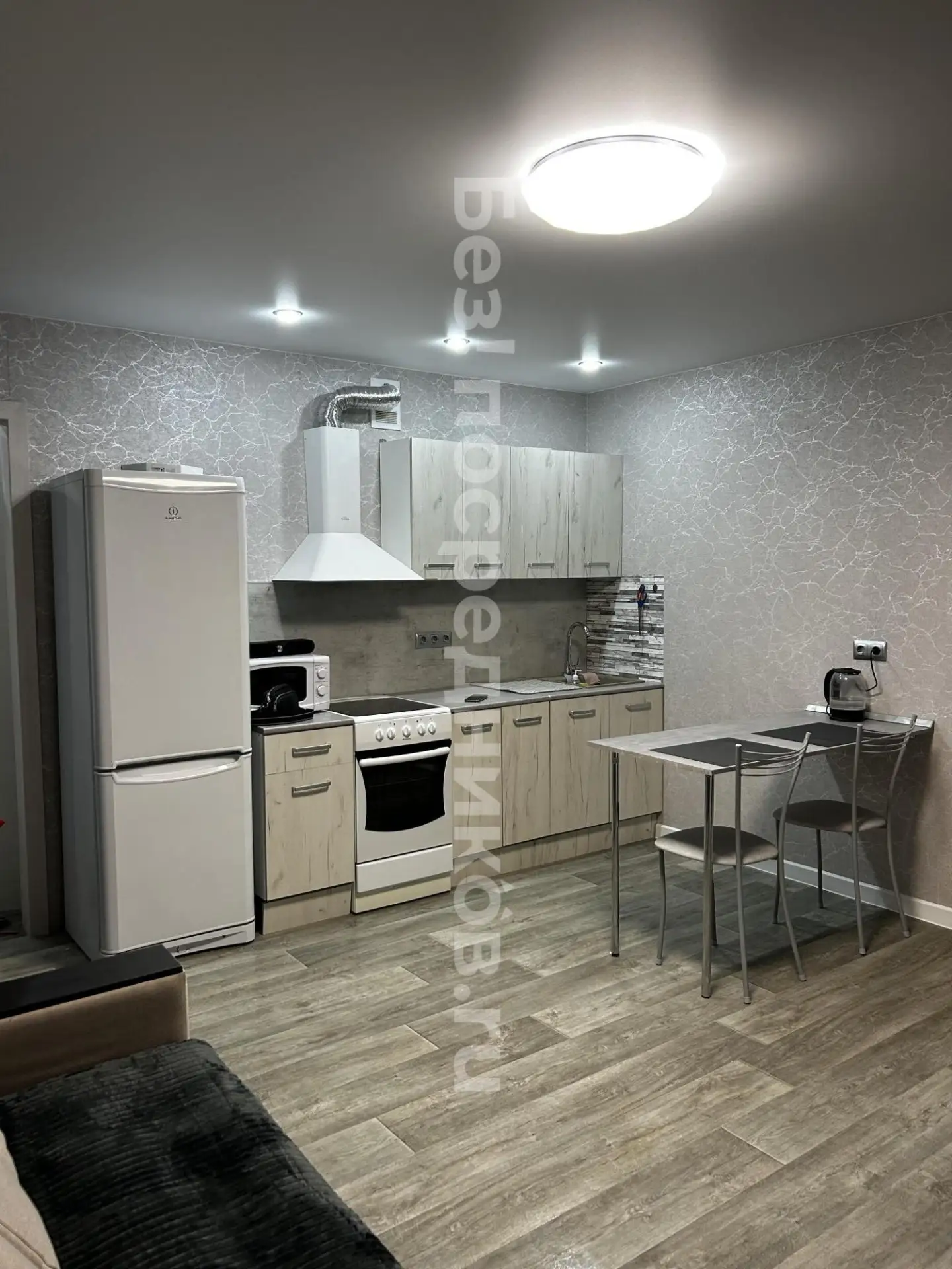 Сдам без посредников: студия, 36м²